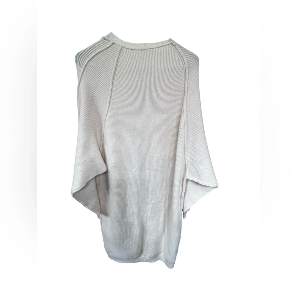 NWOT. Free People Ivory Irreplaceable Cardigan